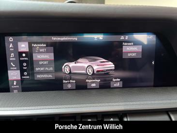 Porsche 911 Cabriolet Carrera 4S — photo 24