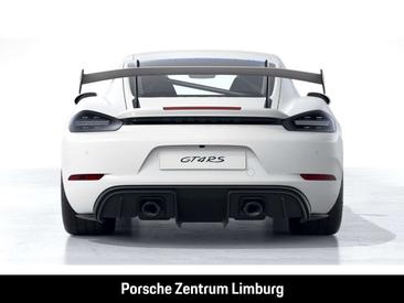 Porsche 718 Cayman GT4 RS — photo 6