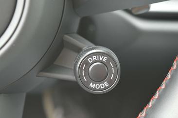 Porsche 911 Carrera 4S — photo 16