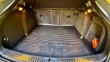 Porsche Macan Electrique Turbo — photo 35