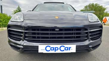 Porsche Cayenne III — photo 19