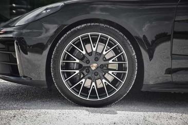 Porsche Panamera II E-Hybrid — photo 7