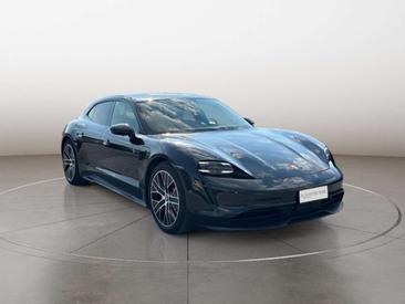 Porsche Taycan 4S — photo 7