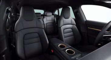 Porsche Taycan — photo 7