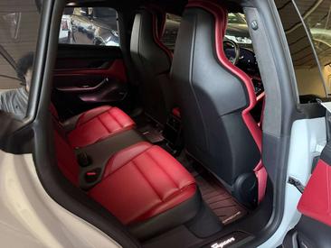 Porsche Taycan Turbo S — photo 9