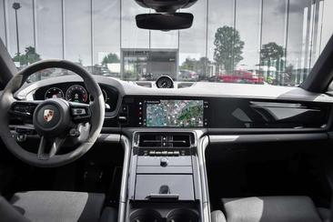 Porsche Panamera II E-Hybrid — photo 18