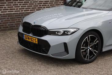 BMW Série 3 Berline 330i — photo 5