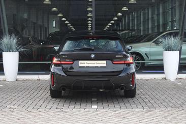BMW Série 3 Berline 330i — photo 18