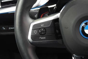 BMW IX1 EDrive20 — photo 25