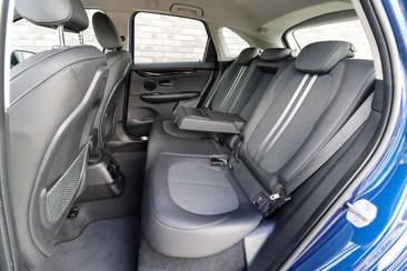 BMW Série 2 Berline 225d — photo 10