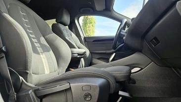 BMW X2 SDrive18i — photo 10