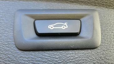 BMW X2 SDrive18i — photo 18