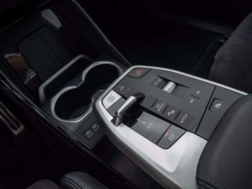 BMW X1 SDrive18i — photo 7