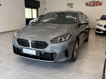 BMW Série 1 Berline 120d — photo 2