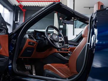 BMW M4 Competition — photo 14