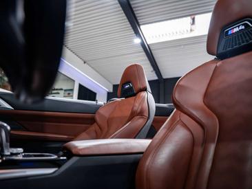 BMW M4 Competition — photo 15