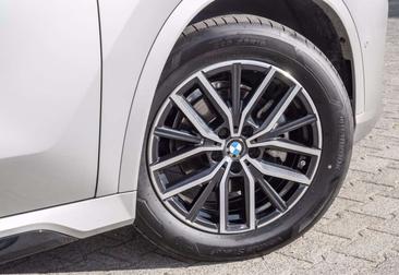 BMW X1 SDrive18i — photo 13