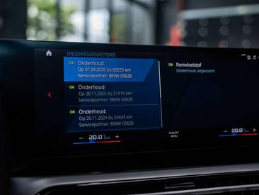 BMW M4 Competition — photo 22