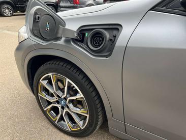 BMW X2 XDrive25e — photo 13