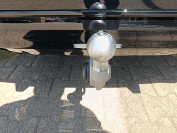 BMW iX3 — photo 11