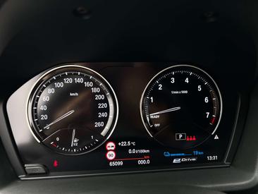 BMW X2 XDrive25e — photo 28