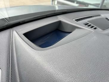 BMW X2 XDrive25e — photo 30