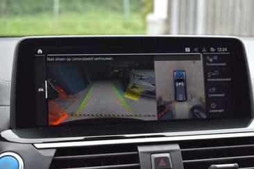 BMW iX3 — photo 20