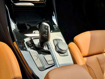 BMW X3 XDrive30e — photo 18