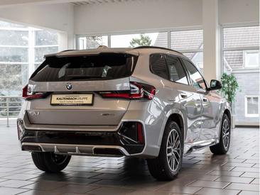 BMW X1 SDrive18i — photo 4