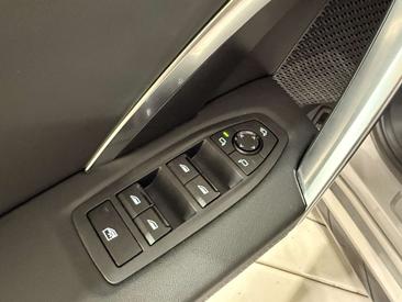 BMW X1 XDrive23i — photo 24