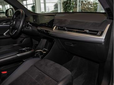 BMW X1 SDrive18i — photo 7