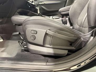 BMW X2 XDrive25e — photo 18
