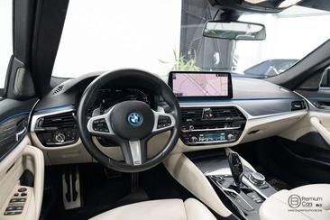 BMW Série 5 M Sport 530e — photo 24