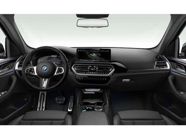 BMW iX3 — photo 4