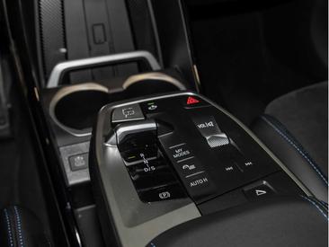 BMW X1 SDrive18i — photo 17