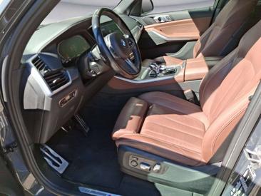 BMW X5 XDrive30d — photo 9