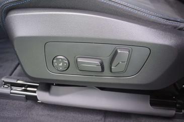 BMW IX1 XDrive30 — photo 16