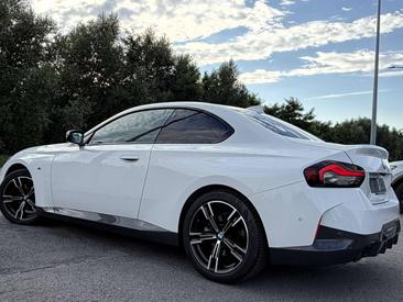 BMW Série 2 220d — photo 5