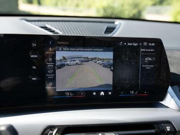 BMW X1 SDrive18i — photo 20