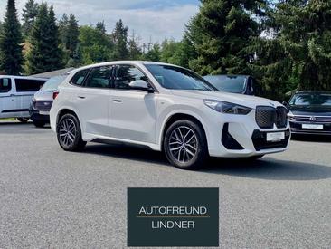 BMW IX1 XDrive30 — photo 7