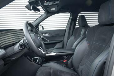BMW X1 XDrive25e — photo 3