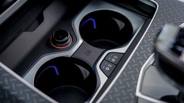 BMW X5 XDrive45e — photo 27