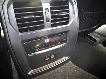 BMW Série 2 220d — photo 24