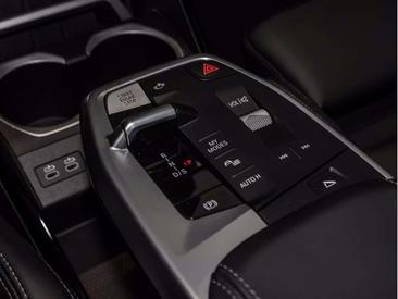 BMW X1 SDrive18i — photo 10