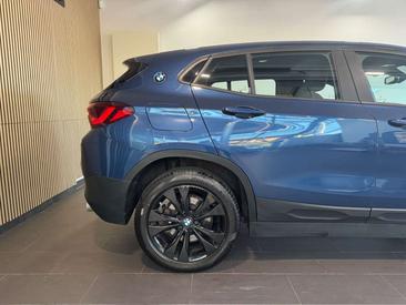 BMW X2 SDrive20i — photo 10