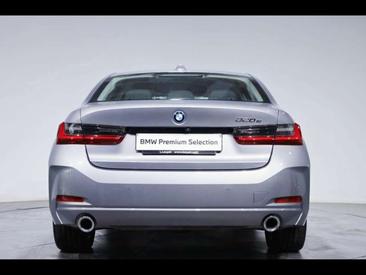 BMW Série 3 Berline 320e — photo 4