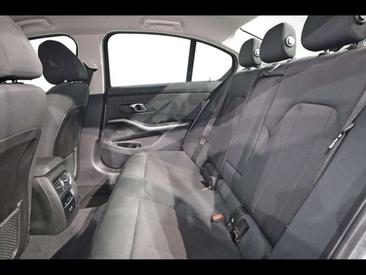 BMW Série 3 Berline 320e — photo 10