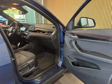 BMW X2 SDrive20i — photo 18