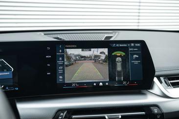 BMW X1 XDrive25e — photo 16