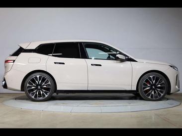 BMW IX XDrive60 — photo 3